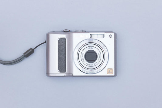 Panasonic Lumix DMC-LZ8 Compact Y2K Digital Camera
