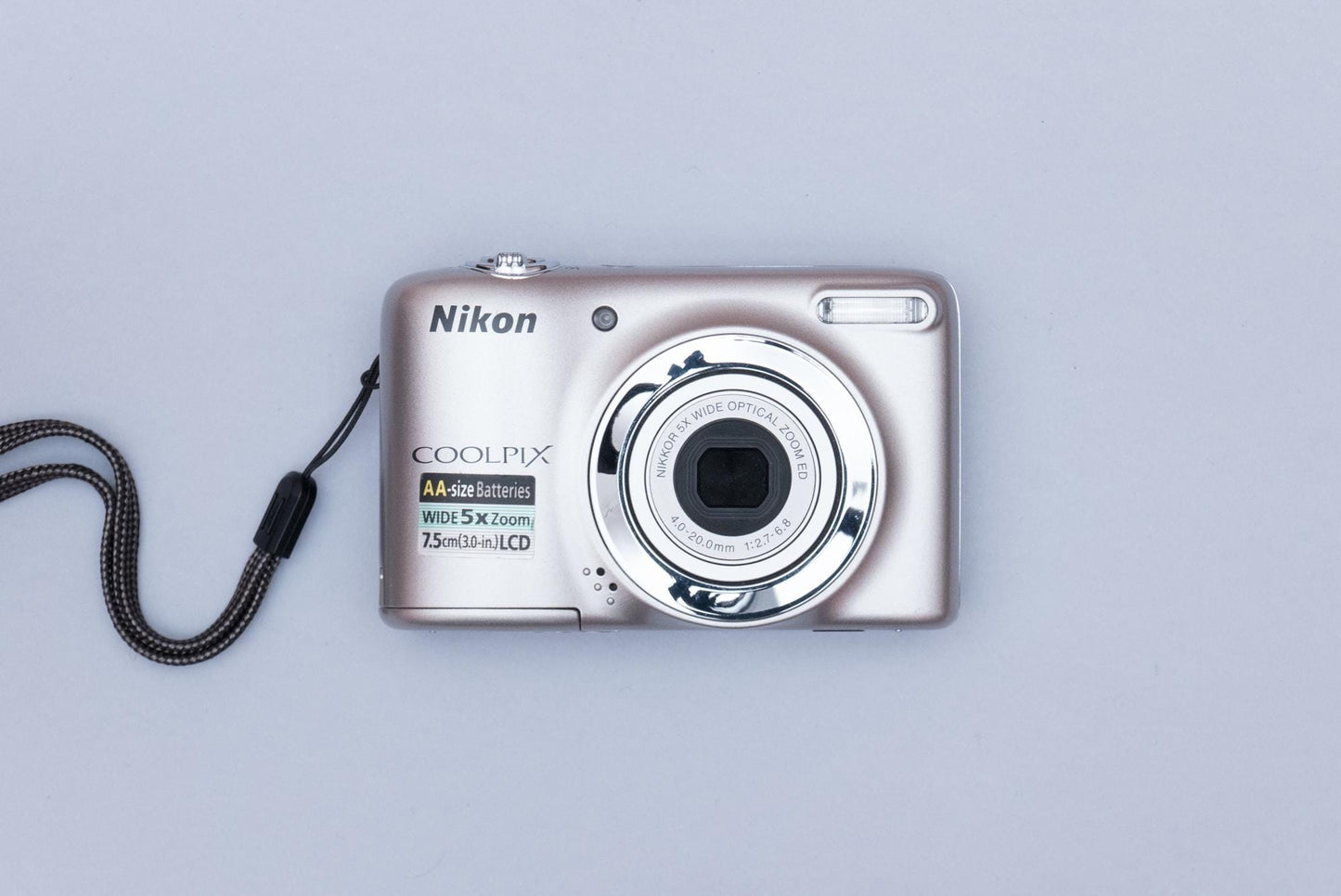 Nikon Coolpix L25 Compact Y2K Digital Camera