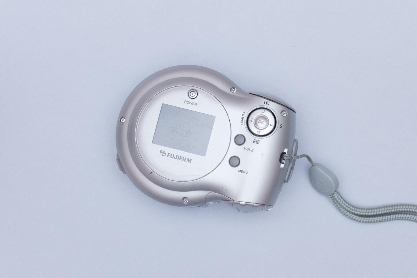 Fujifilm Q1 Digital Compact Y2K CCD Digicam Silver