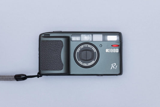 Ricoh R1 Wide Panorama Compact Point and Shoot 35mm Film Camera