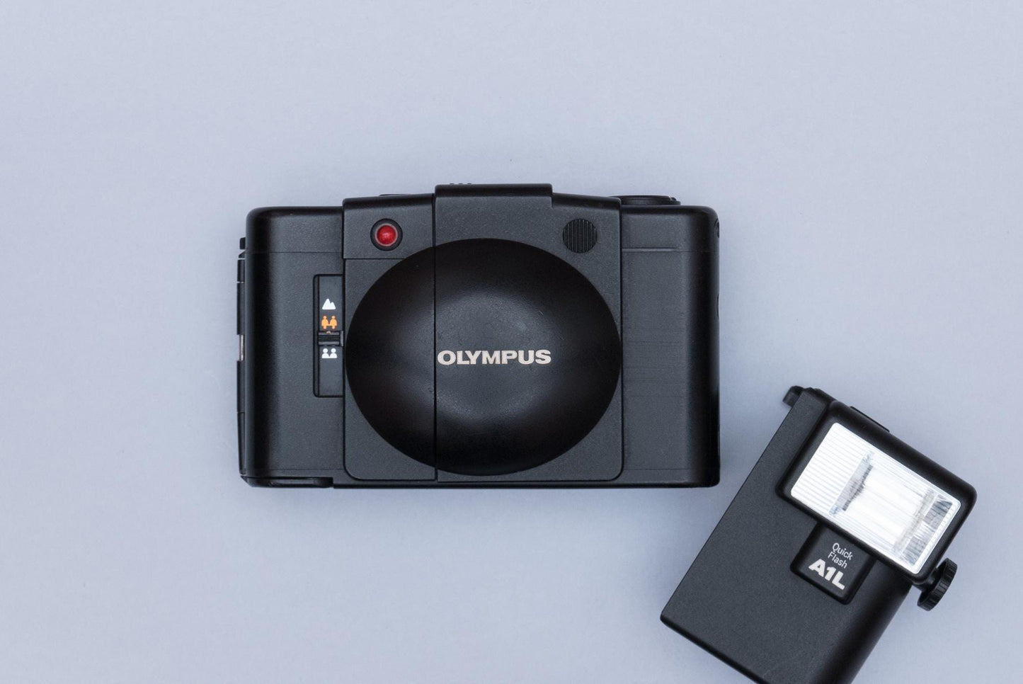 Olympus XA 2 Compact Film Camera with Zuiko 3.5/35mm lens and A1L Flash
