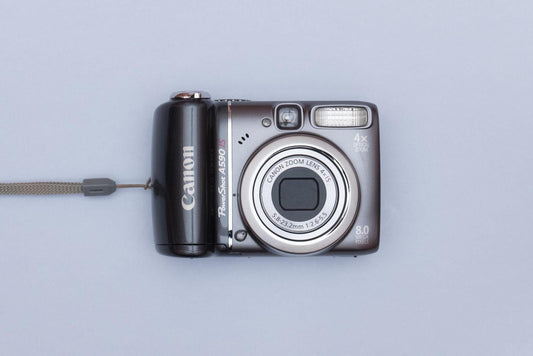 Canon PowerShot A590 IS Compact Y2K Digital Camera
