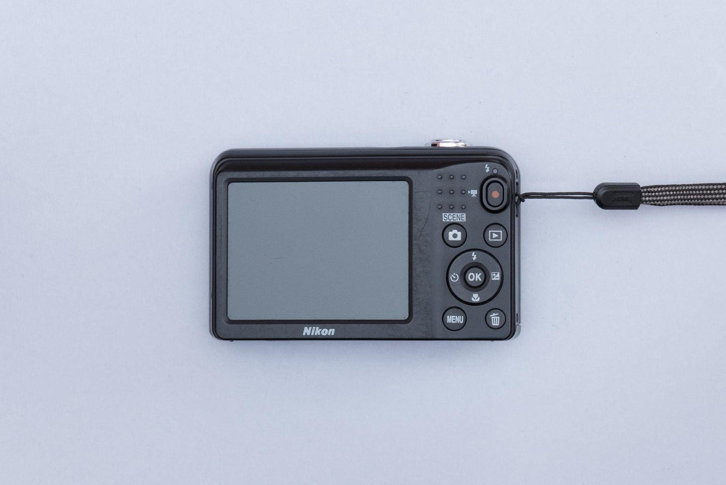 Nikon Coolpix L31 Compact Y2K Digital Camera