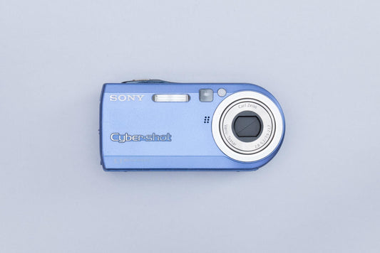 Sony Cyber-shot DSC-P100 Compact Y2K CCD Digital Camera 2000s Digicam