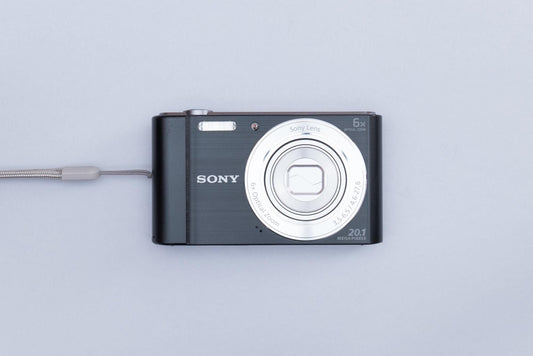 Sony Cyber-Shot DSC-W810 Compact Y2K Digital Camera