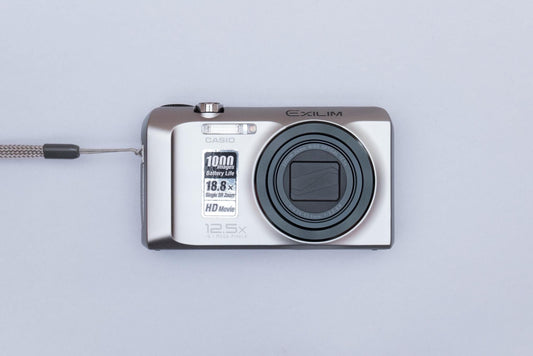 Casio Exilim EX-H30 Compact Y2K Digital Camera