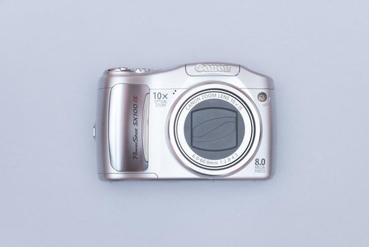 Canon PowerShot SX100 IS Compact Y2K CCD Digital Camera 2000s Digicam