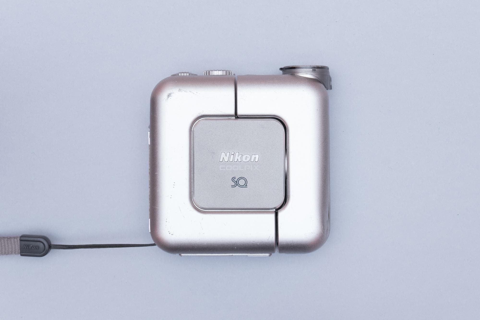Nikon Coolpix SQ Compact Y2K Digital Camera – OHSOCULT Film Compacts