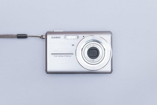 Casio Exilim EX-Z75 Compact Y2K Digital Camera
