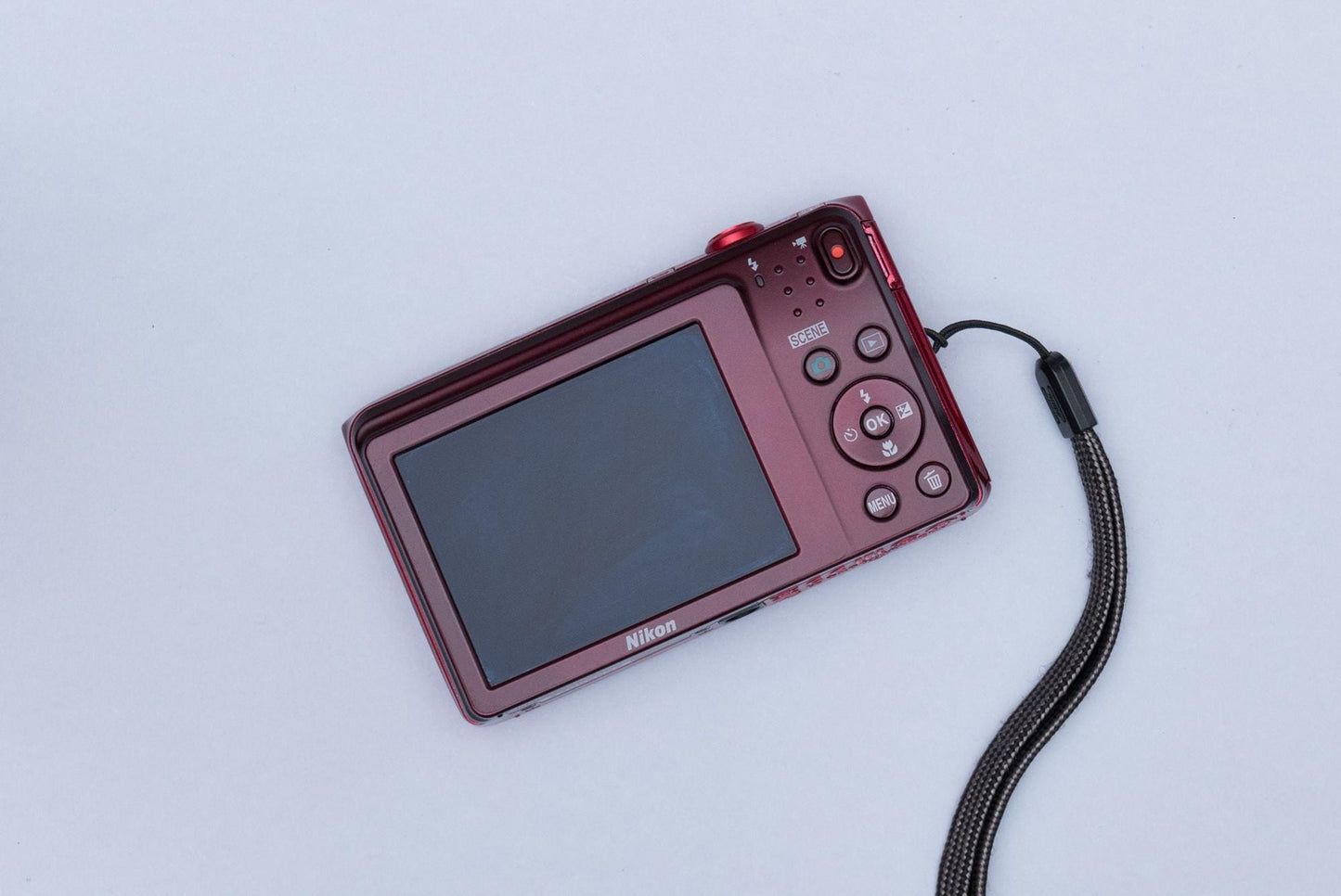 Nikon Coolpix S3700 Compact Y2K Digital Camera