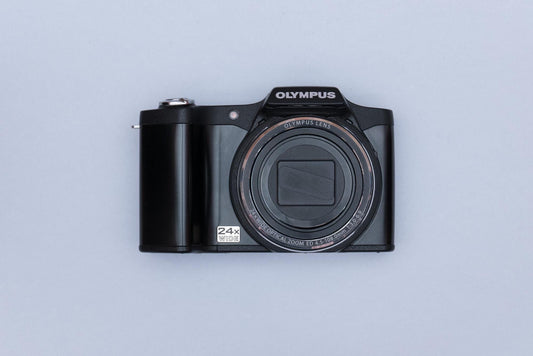 Olympus SZ-14 Compact Y2K Digital Camera