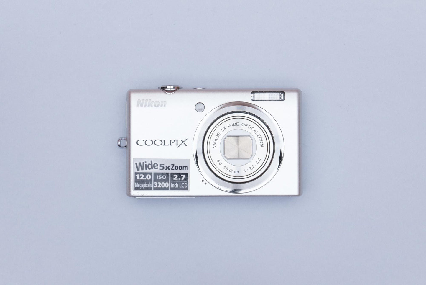 Nikon Coolpix S570 Compact Y2K Digital Camera