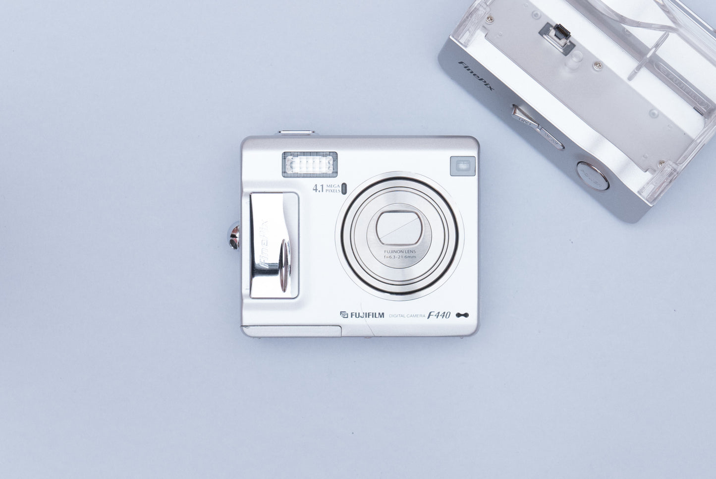 Fujifilm FinePix F440 Compact Y2K Digital Camera