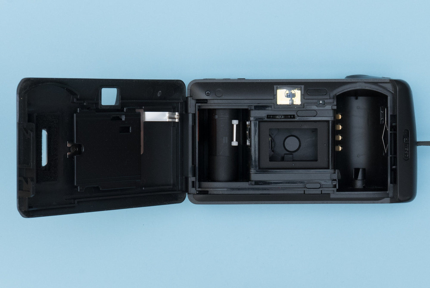 Minolta Riva MINI Freedom Escort Compact 35mm Point and Shoot Film Camera