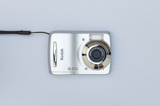 Kodak EasyShare C122 Compact Y2K Digital Camera