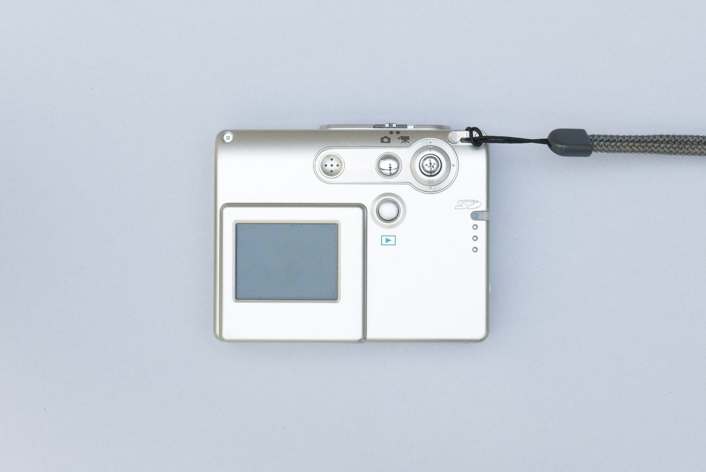 Konica Minolta DiMAGE X31 Compact Y2K Digital Camera
