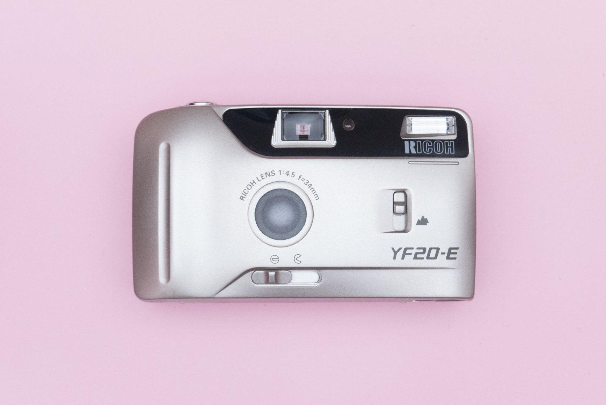 Ricoh YF-20 35mm Point and Shoot Film high quality Camera